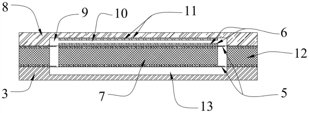 Structure for improving mode separation ratio of Fabry-Perot MEMS acceleration sensitive chip