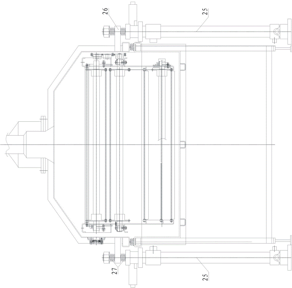 Continuous vacuum frying oil removing machine