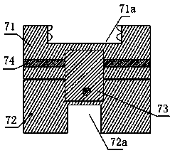 Movable gripper insulating rod