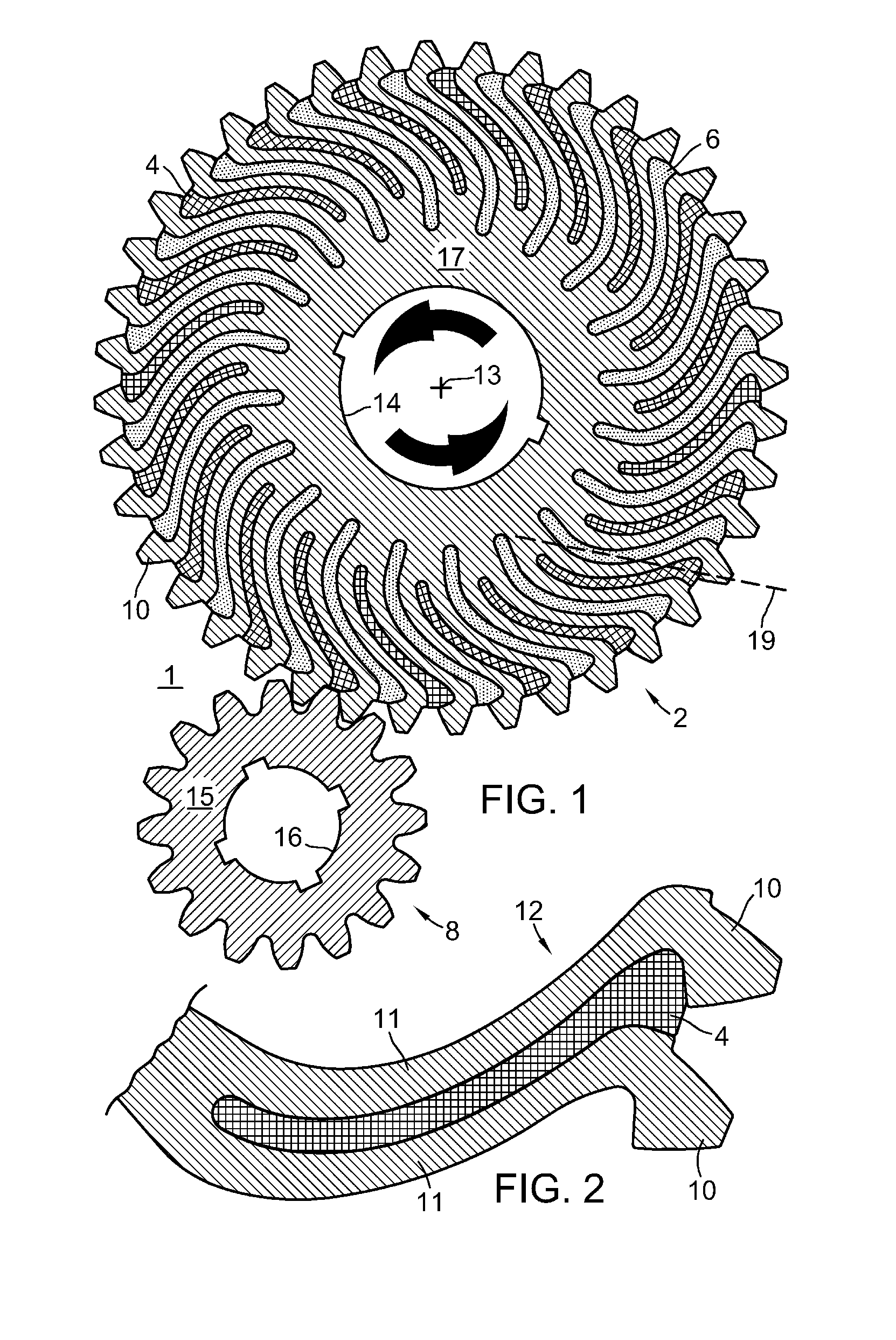 Torque-handling gear with teeth mounted on flexible arms