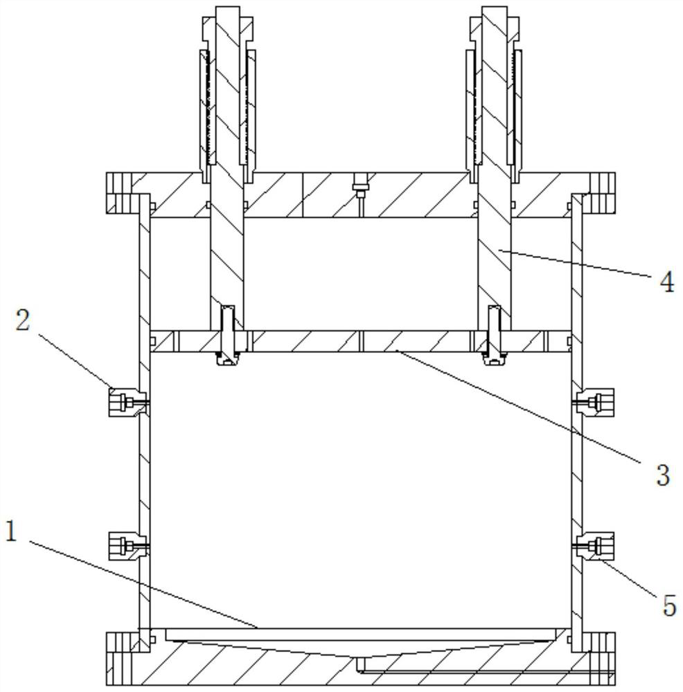 A device and method for retrieving hydraulic parameters of unsaturated garbage soil