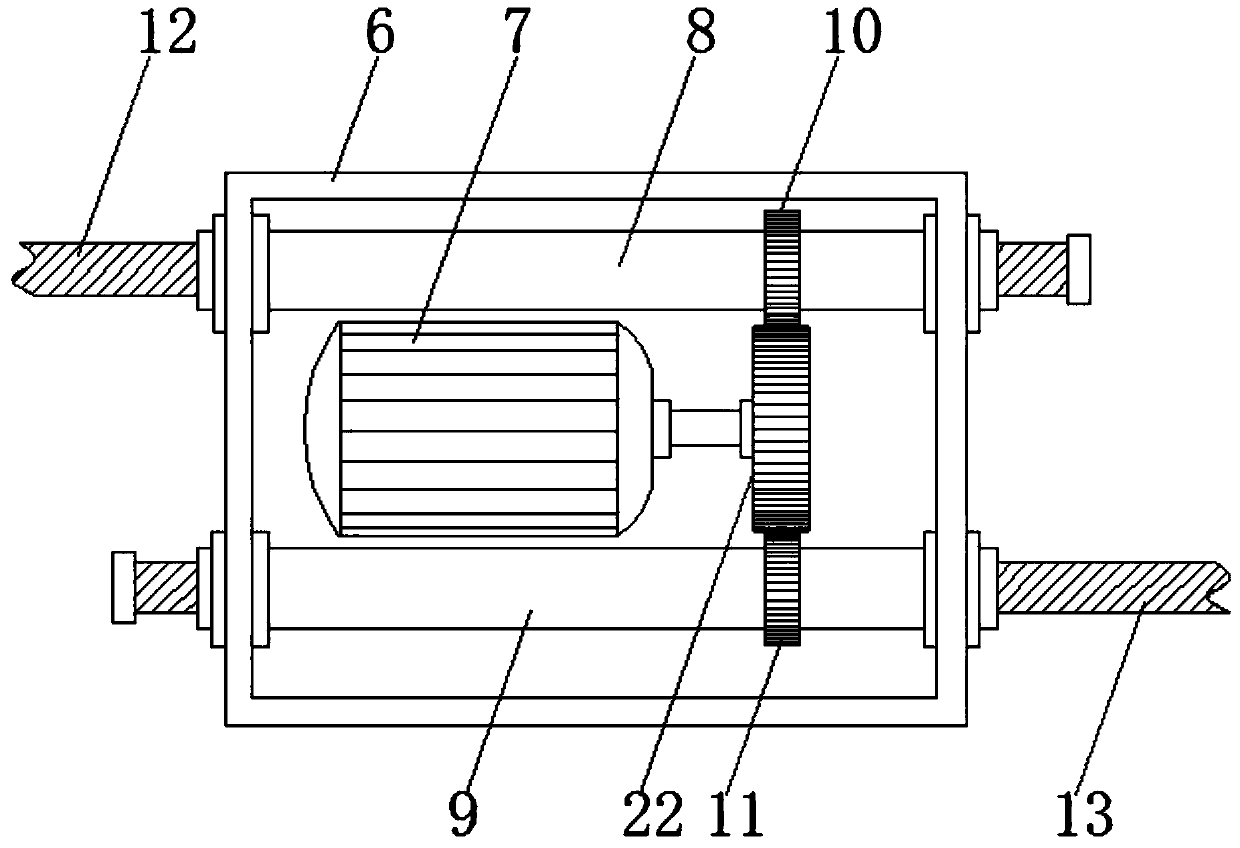 Forklift bucket capable of adjusting width