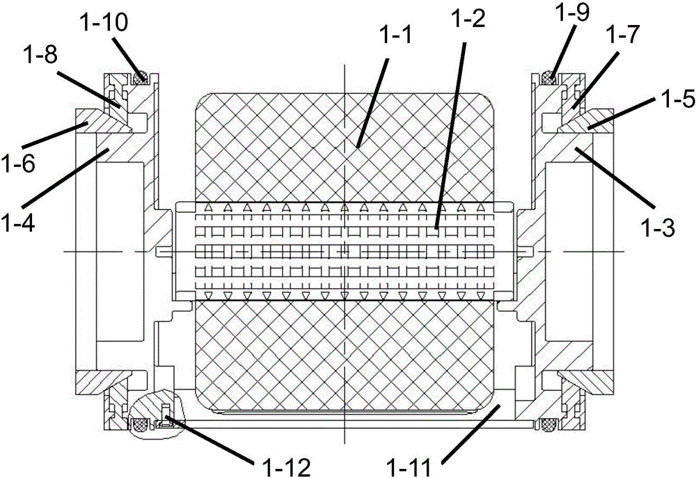 Device for continuous waterless dyeing of spindles by adoption of high-pressure supercritical fluid technology