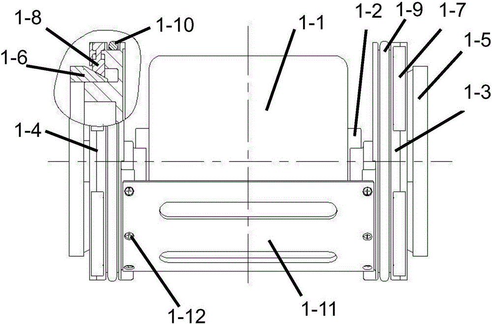 Device for continuous waterless dyeing of spindles by adoption of high-pressure supercritical fluid technology