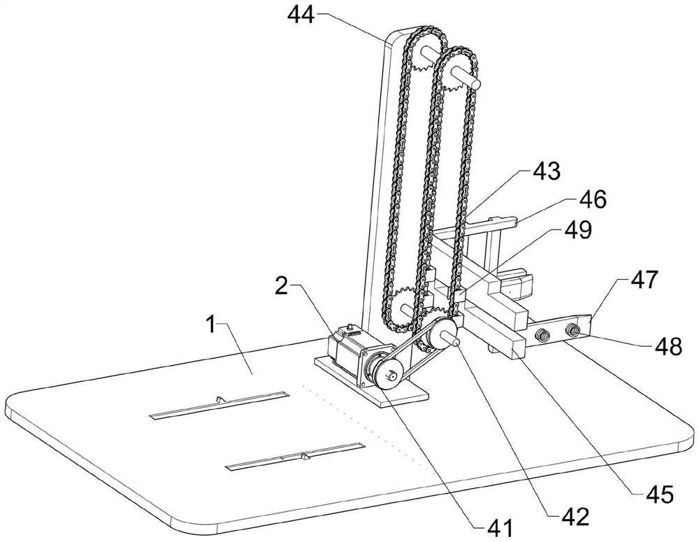 Recyclable garbage packaging equipment