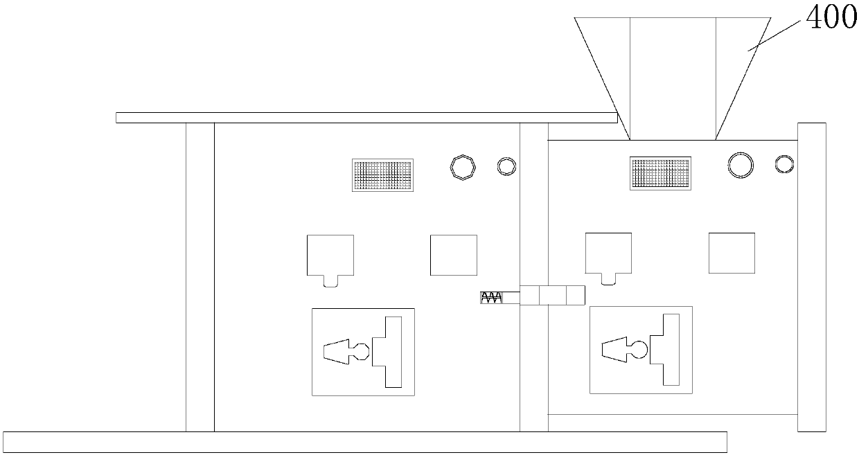 A socket assembly with a withdrawable socket