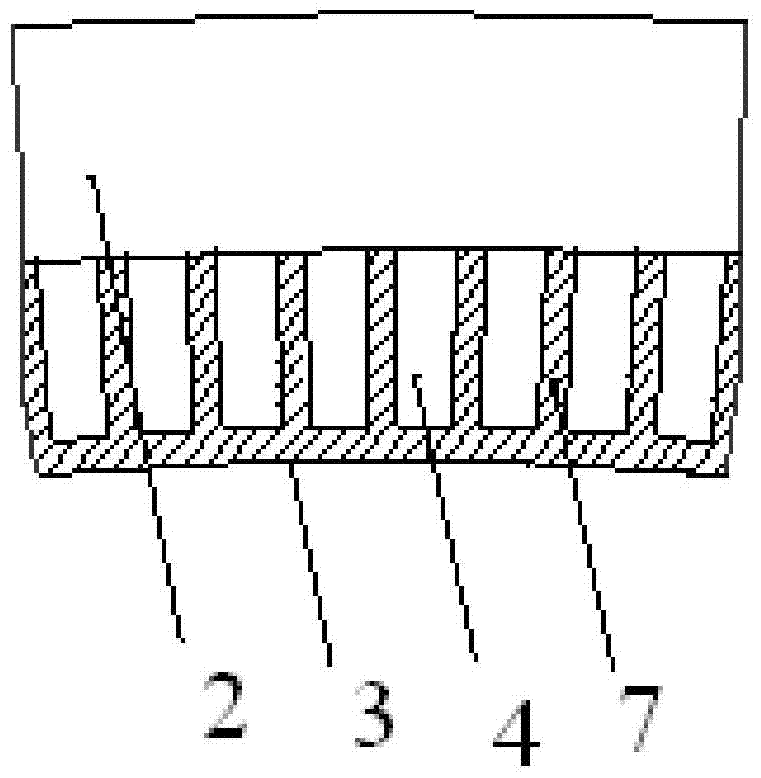 A high-pressure combustion chamber cooling jacket inlet and outlet structure and its processing method