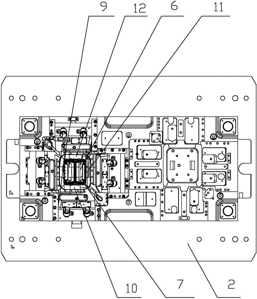 Airbag cover injection mold