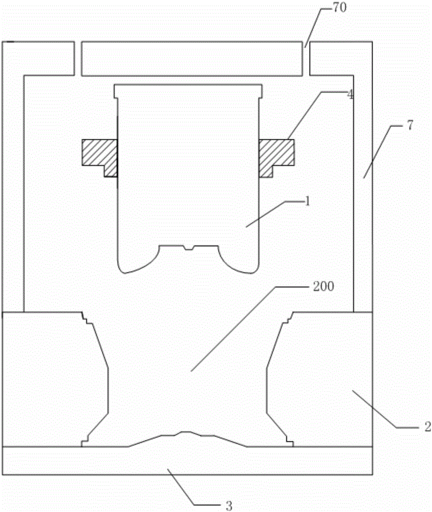 Wheel hub manufacturing equipment and wheel hub manufacturing method