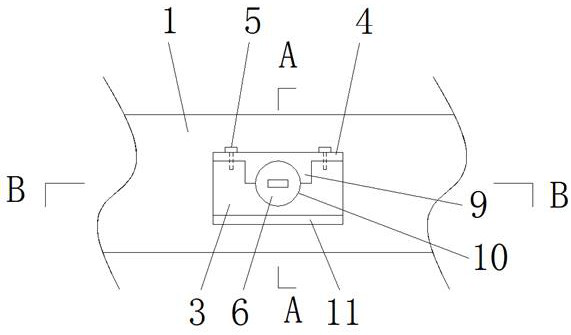 An oil pipeline connection mechanism for convenient sampling in oil exploitation