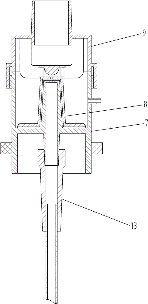 Atomization and sputum aspiration integrated device particularly suitable for unconscious patient