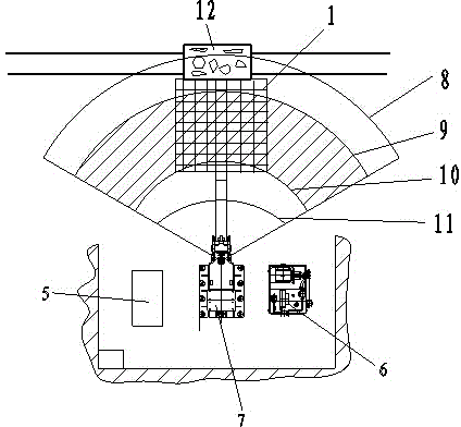 Underground feed port lump ore treatment construction method based on data simulation