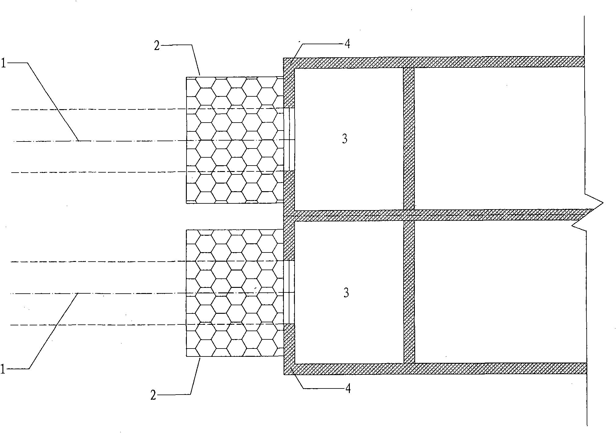 Shield burial method for receiving and plugging overexcavation gap in high-water-pressure stratum