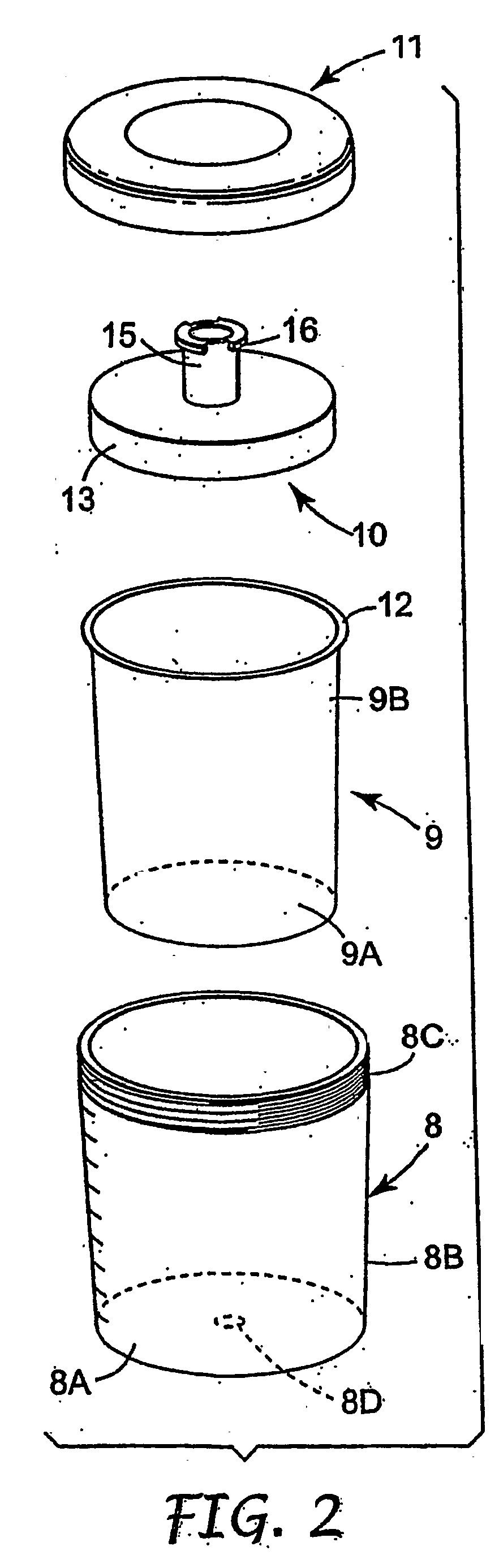 Spray gun reservoir with oversize, fast-fill opening