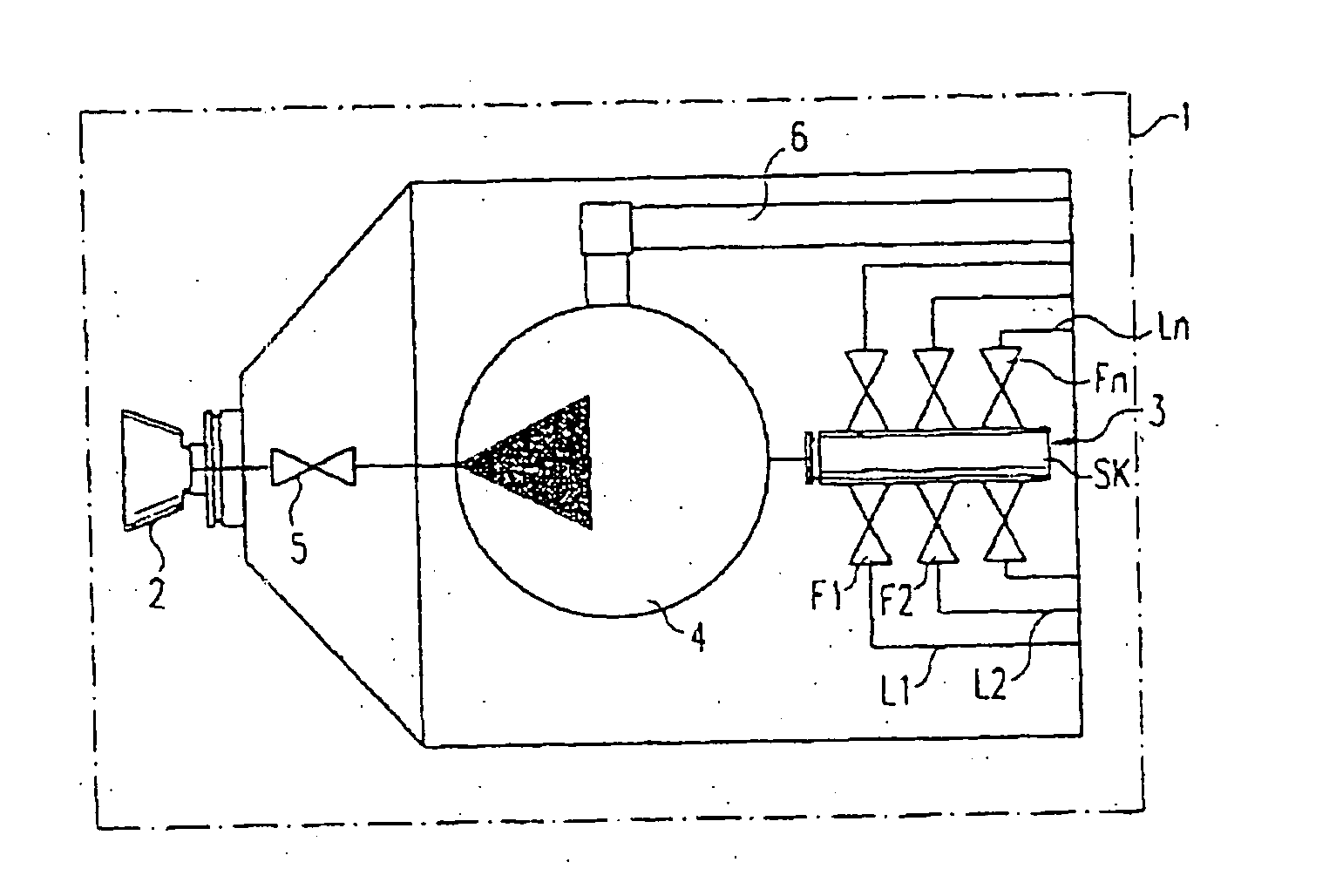 Spraying device for serial spraying of work pieces