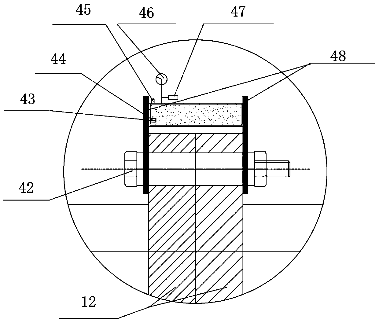 Intelligent pipeline compensator fault alarm device