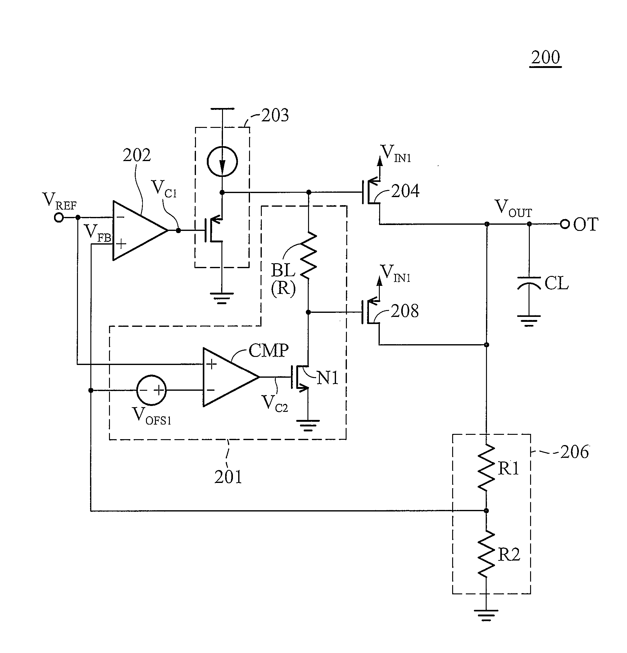 Voltage regulator having fast response to abrupt load transients