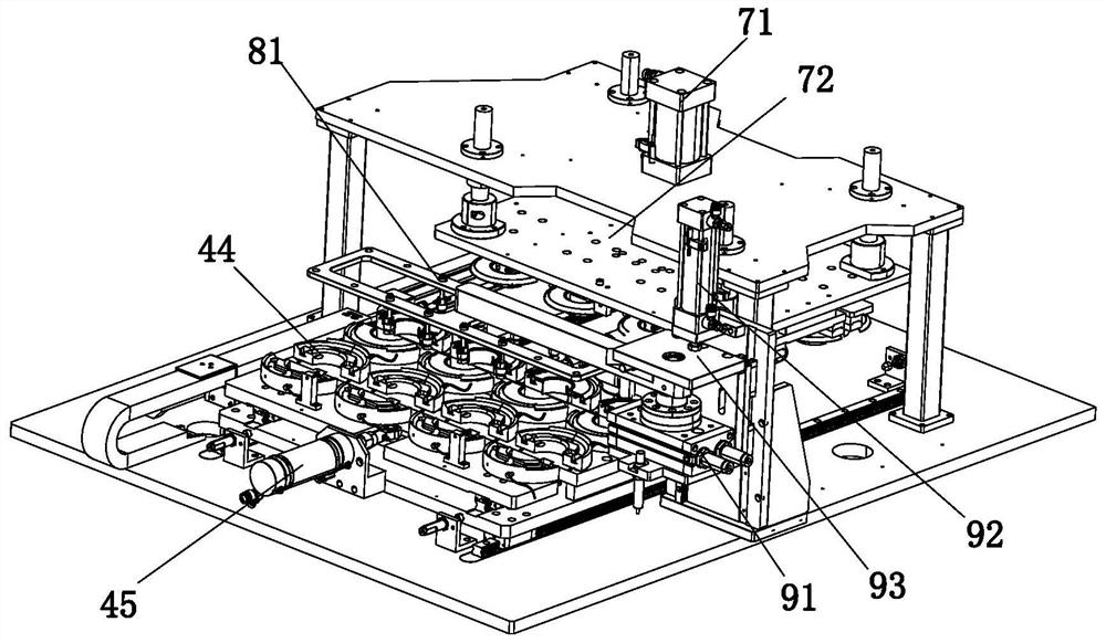 An automatic assembly machine for wall pipe components for air conditioners