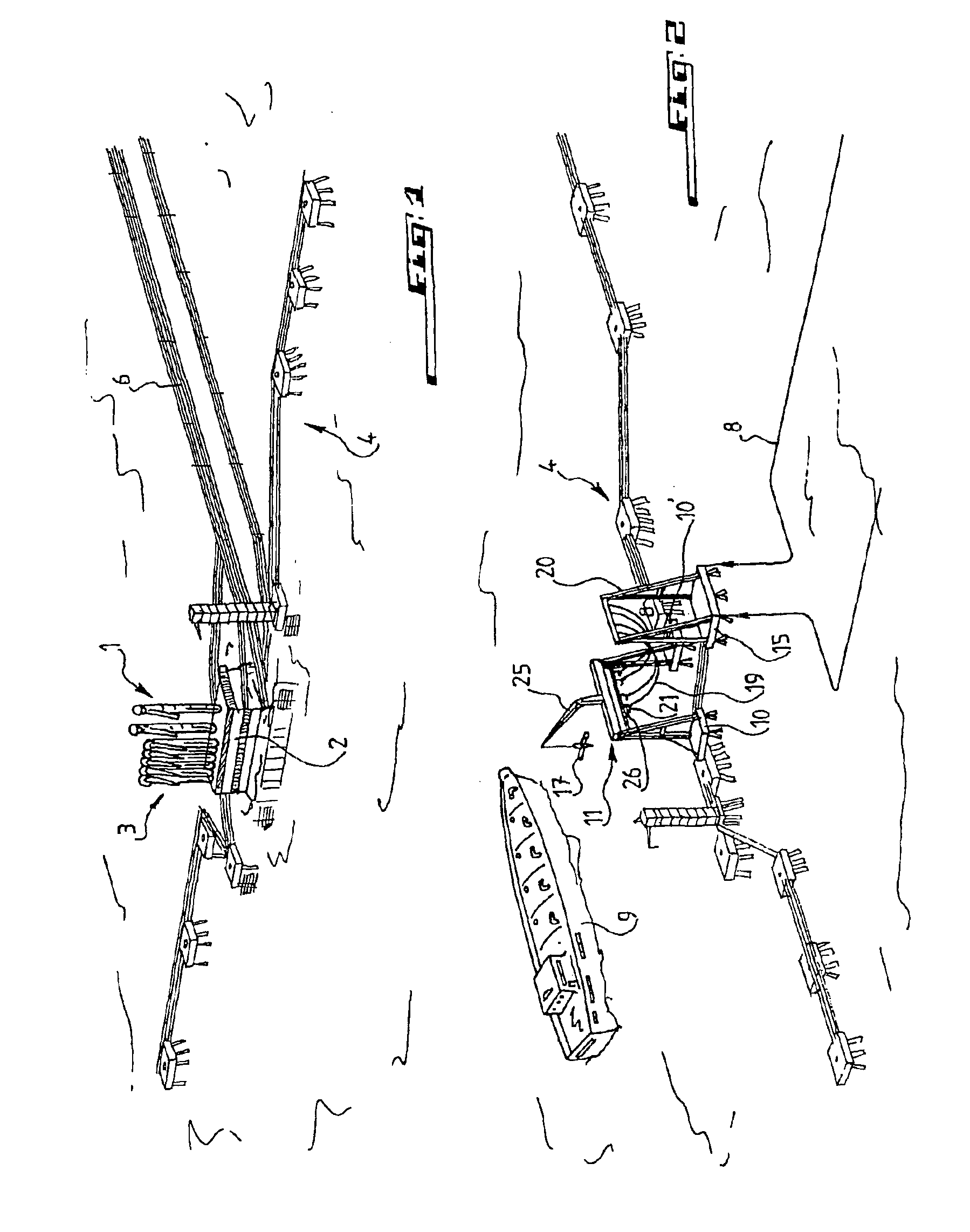 System for transferring a fluid product between a carrying vessel and a shore installation