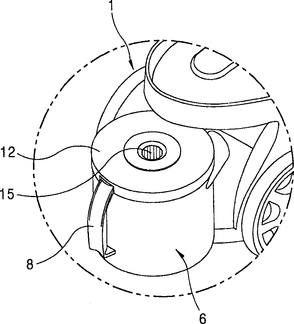 Filter device for a vacuum cleaner