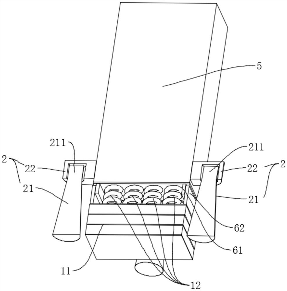 Three-dimensional shock-absorption vibration-isolation supporting seat for building