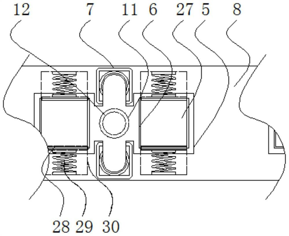 An edible oil filling machine with automatic feeding and discharging structure