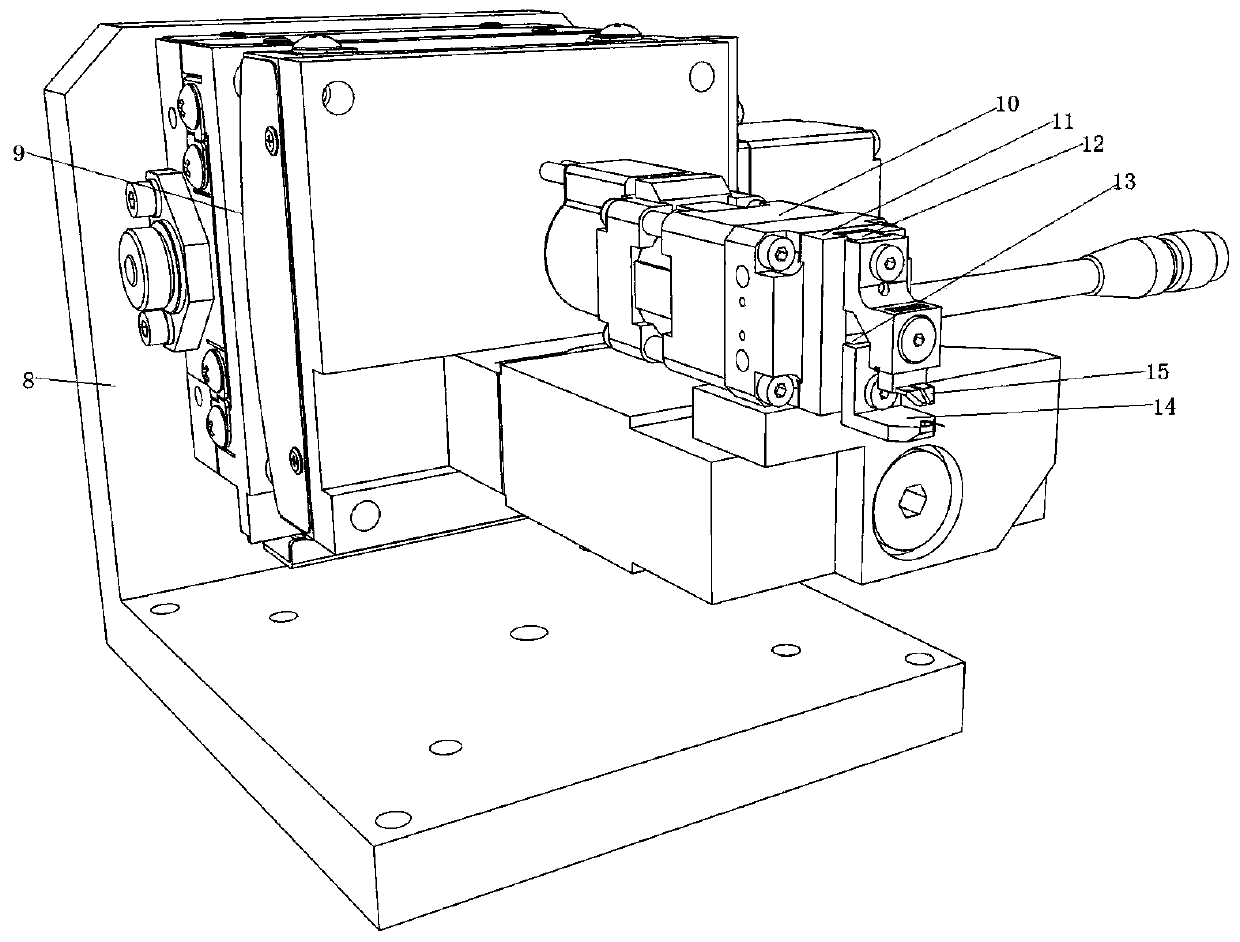 Coupling device with electrode fixture applied to coupling of laser and silicon waveguide