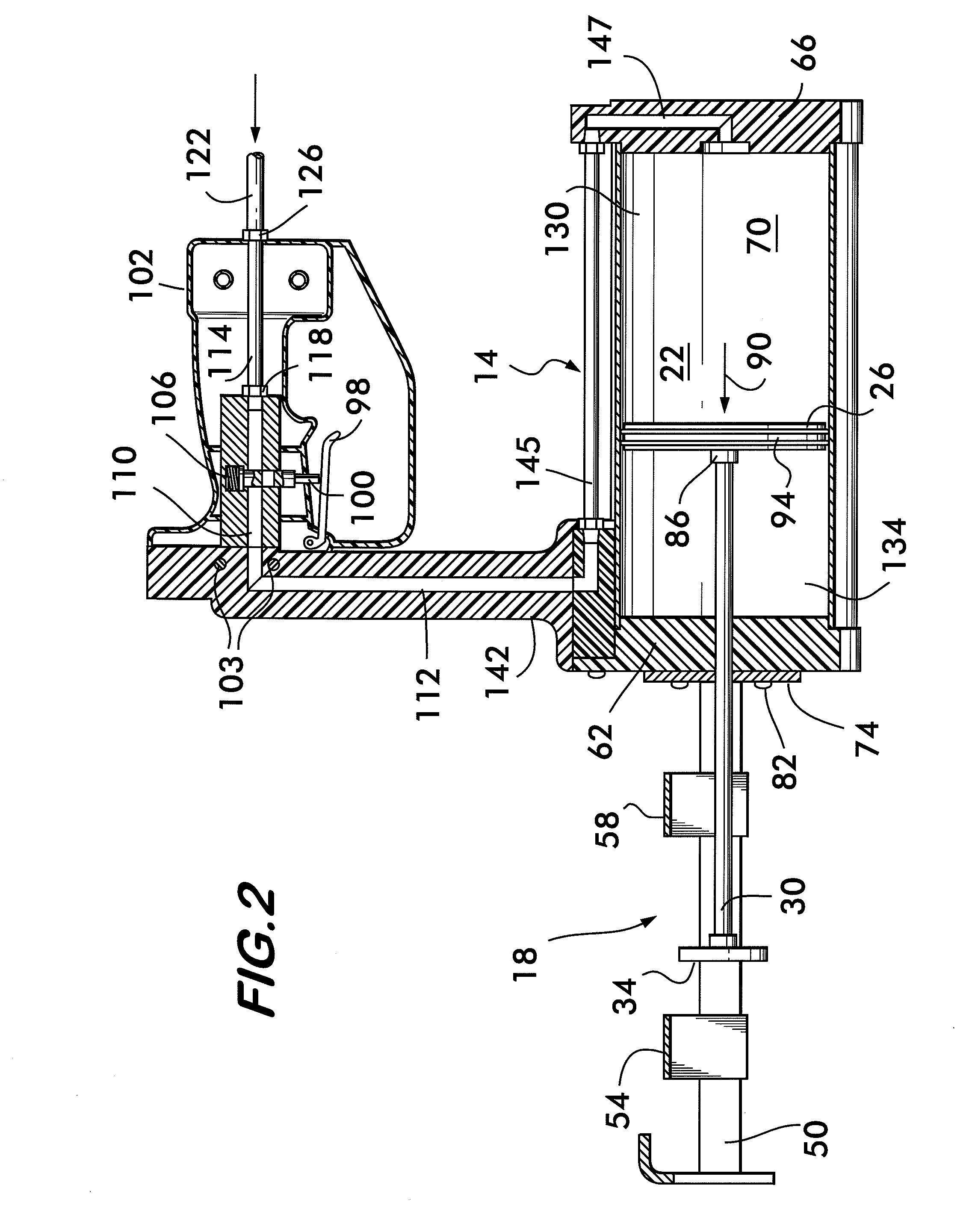 Dispensing device arranged to reduce the risk of strain and injury during use