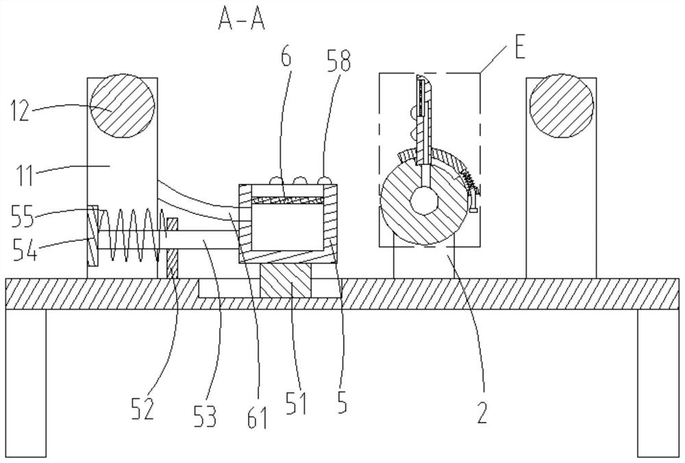 Winding structure for gray fabric cleaning device