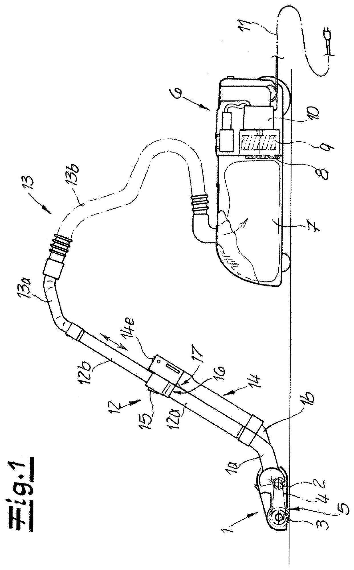 Canister vacuum cleaner with battery-powered floor nozzle