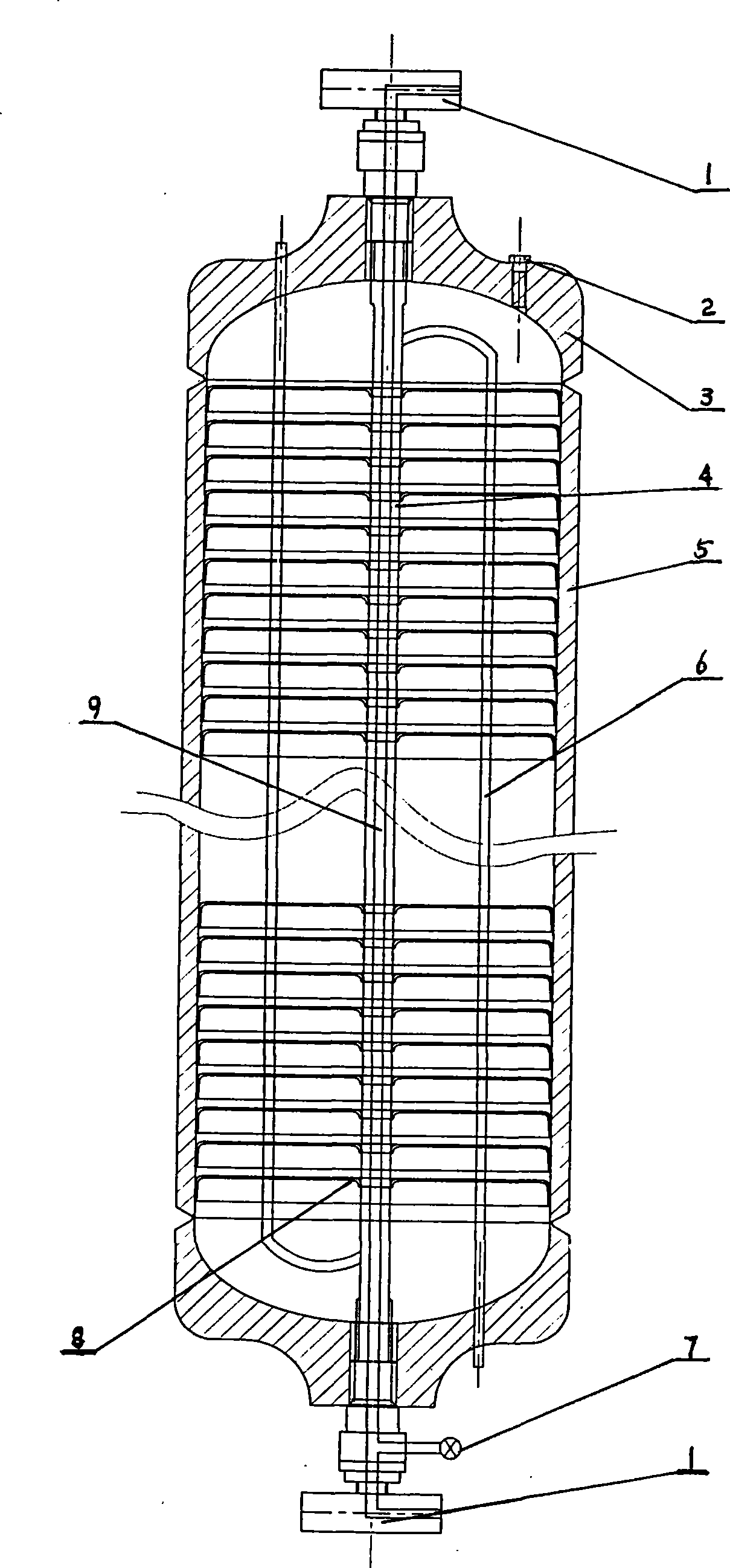 Solid hydrogen storing device