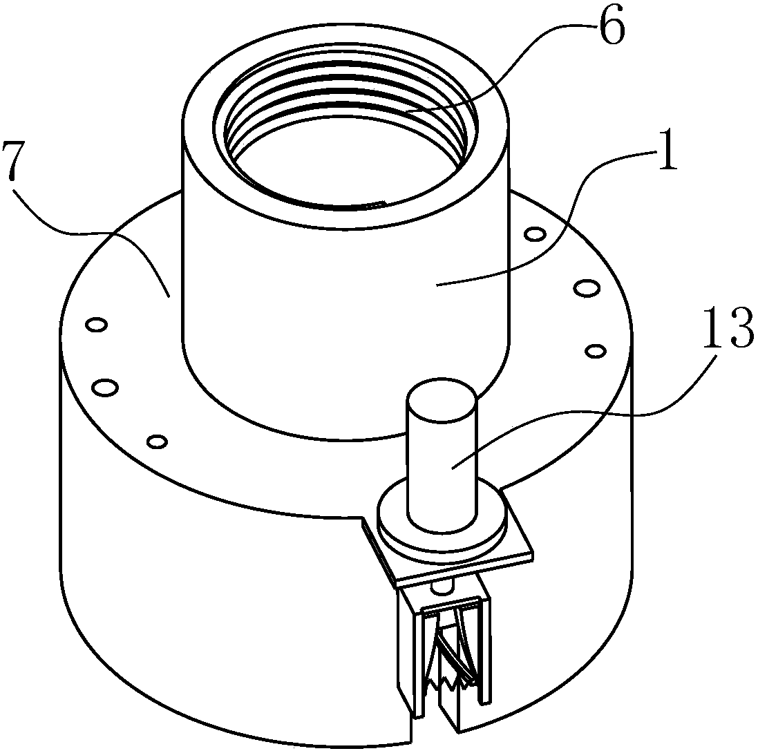 Self-clamping type medicine discharging device and use method thereof