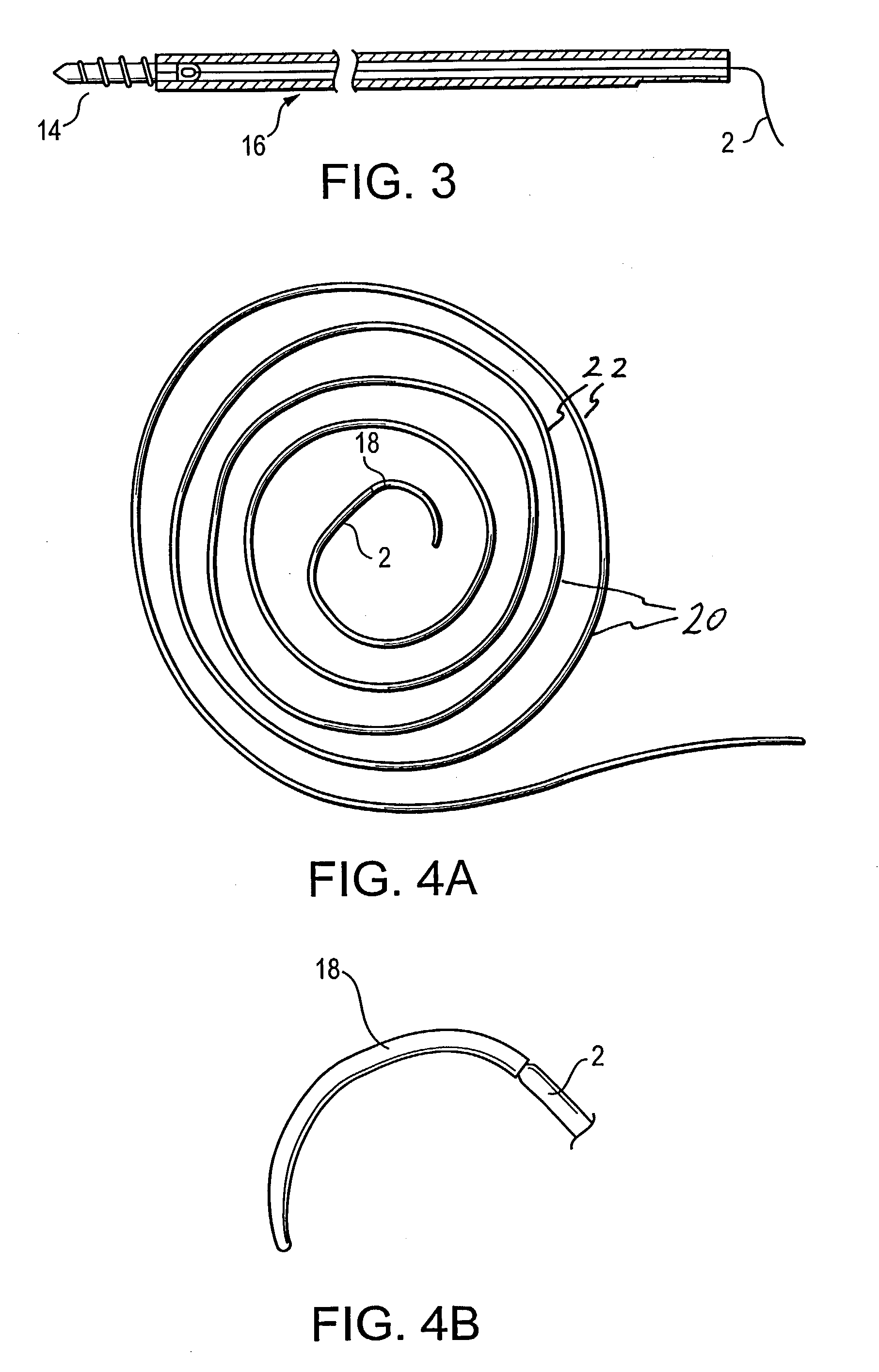 High strength suture with colored trace at one end