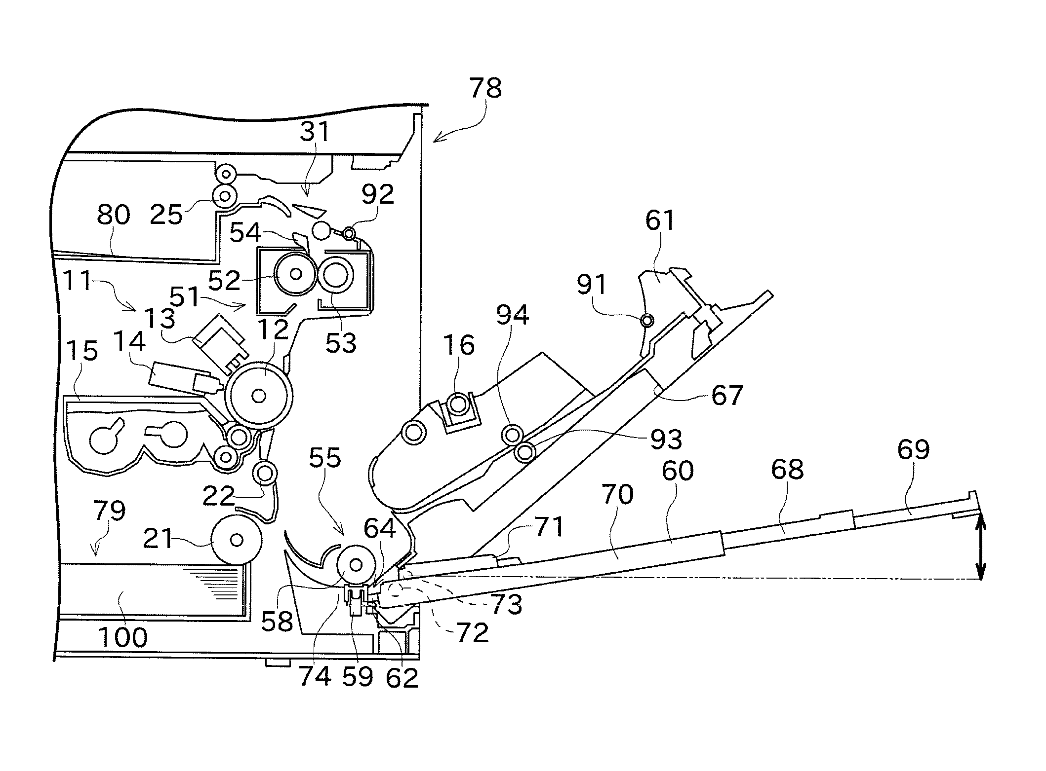 Image forming device with open/close cover and manual paper feeding tray