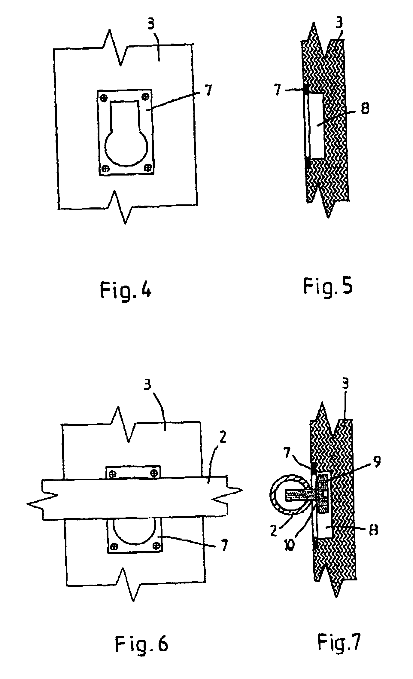 Guitar or similar musical instrument comprising a detachable body support