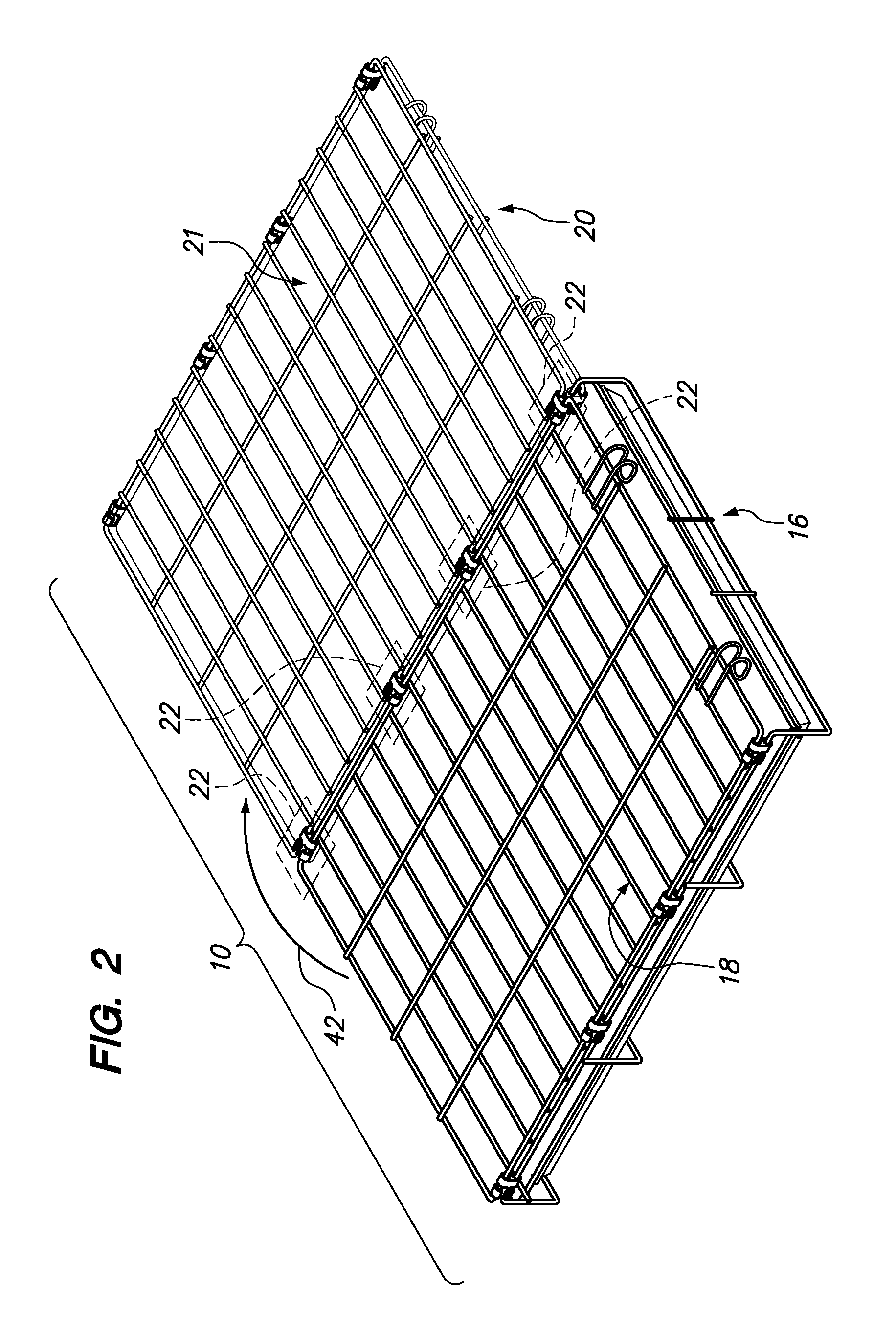 Pet enclosure with dual axes swivel connector