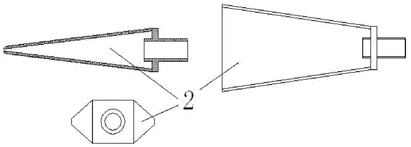 Irradiation reactor for continuously treating industrial wastewater under cooperation of electron accelerator, and method for irradiation reactor