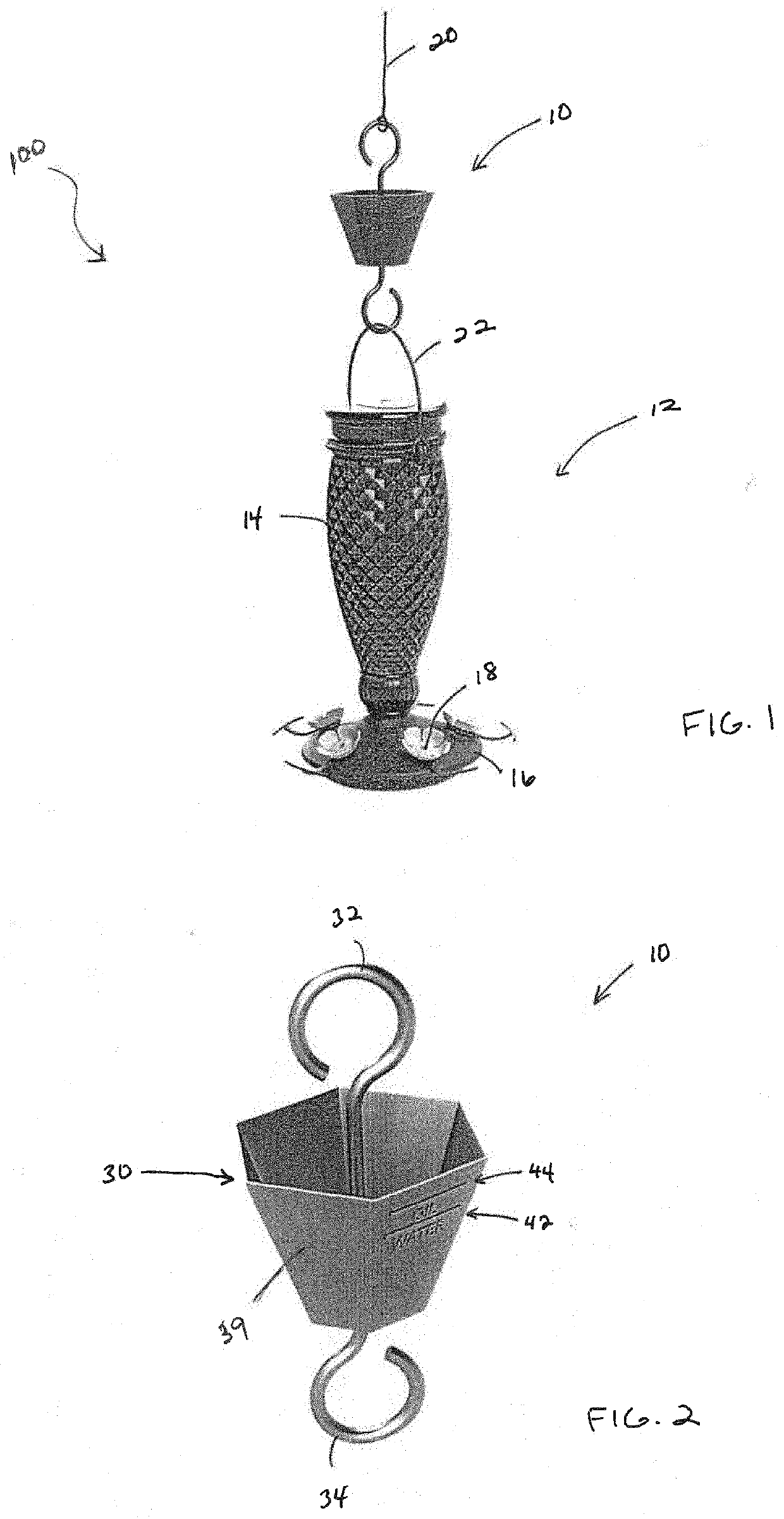 Auxiliary ant moat for hummingbird feeder and method of use thereof