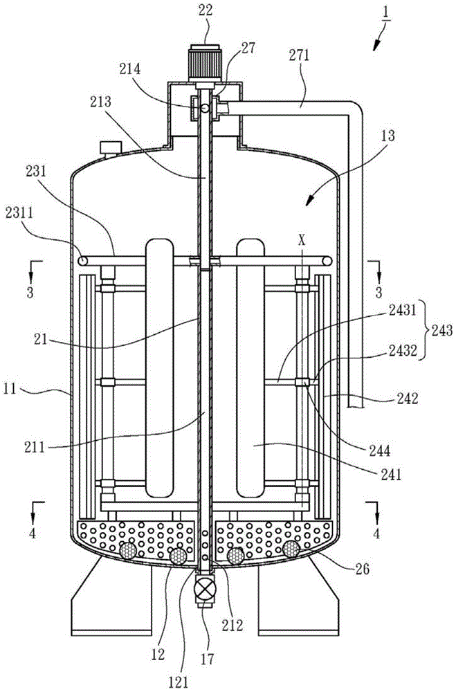 Liquid storage equipment with cleaning device