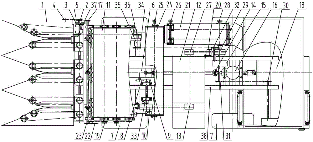 A front-mounted, four-wheel-drive corn harvester transmission mechanism