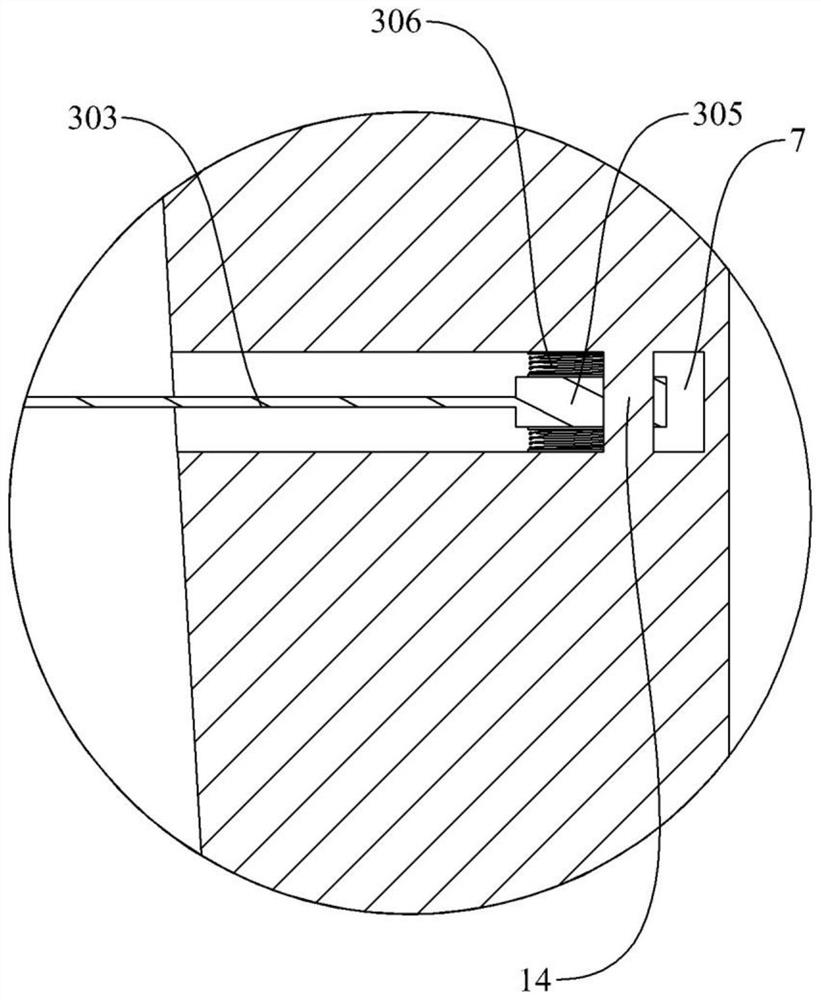 Reciprocating cutter type straw smashing device