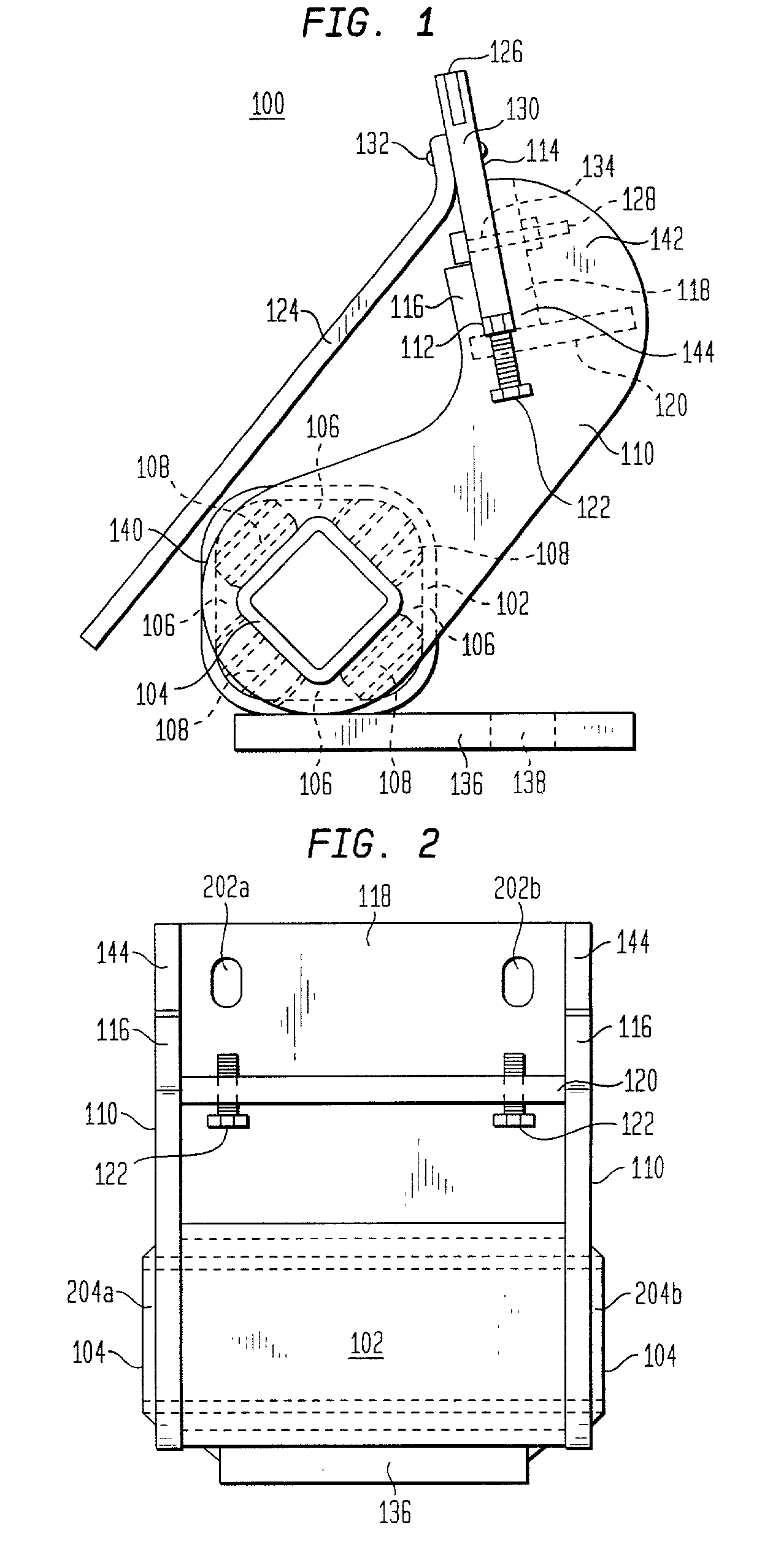 Conveyor belt cleaning system