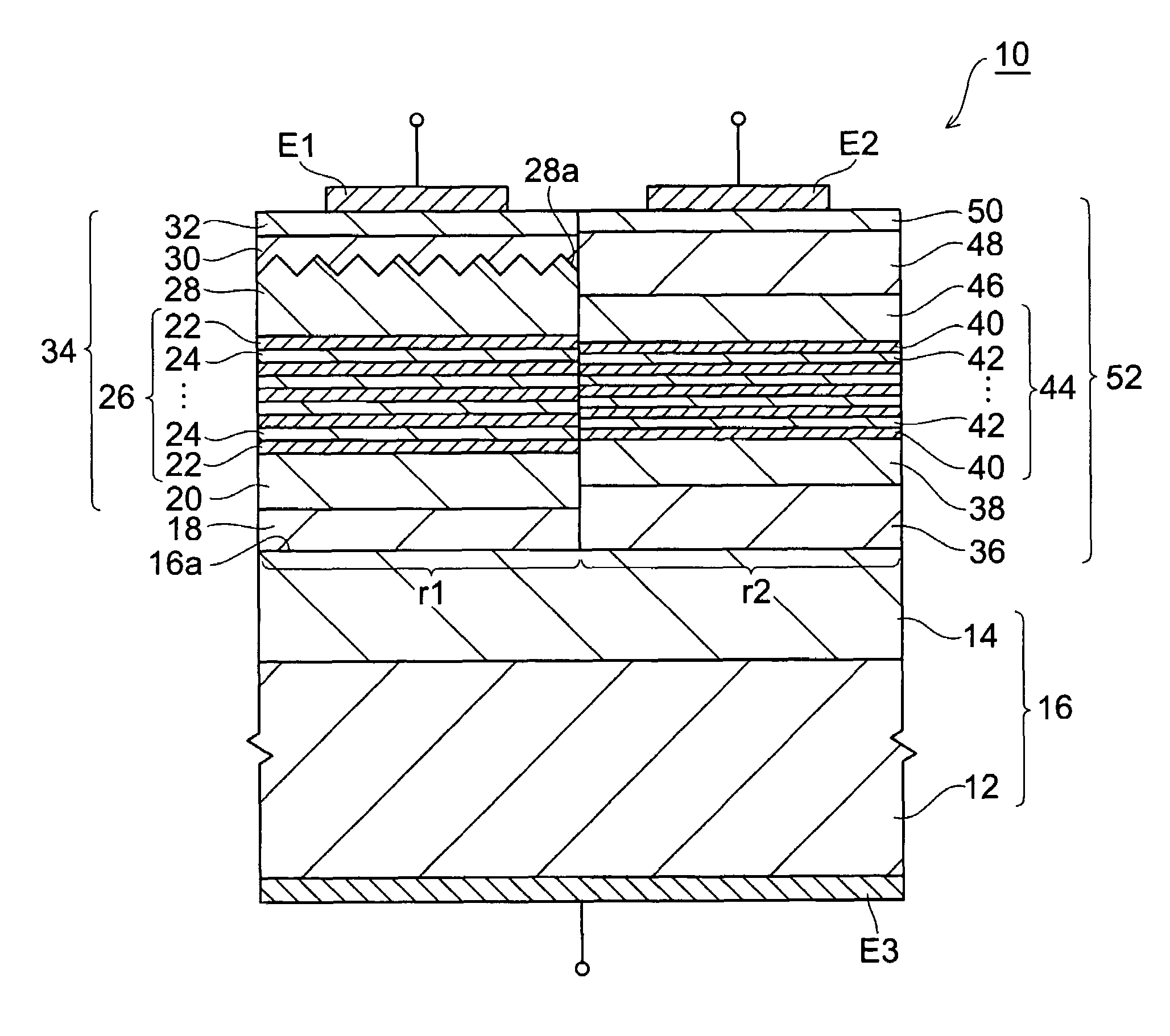 Integrated optical device and fabrication method thereof