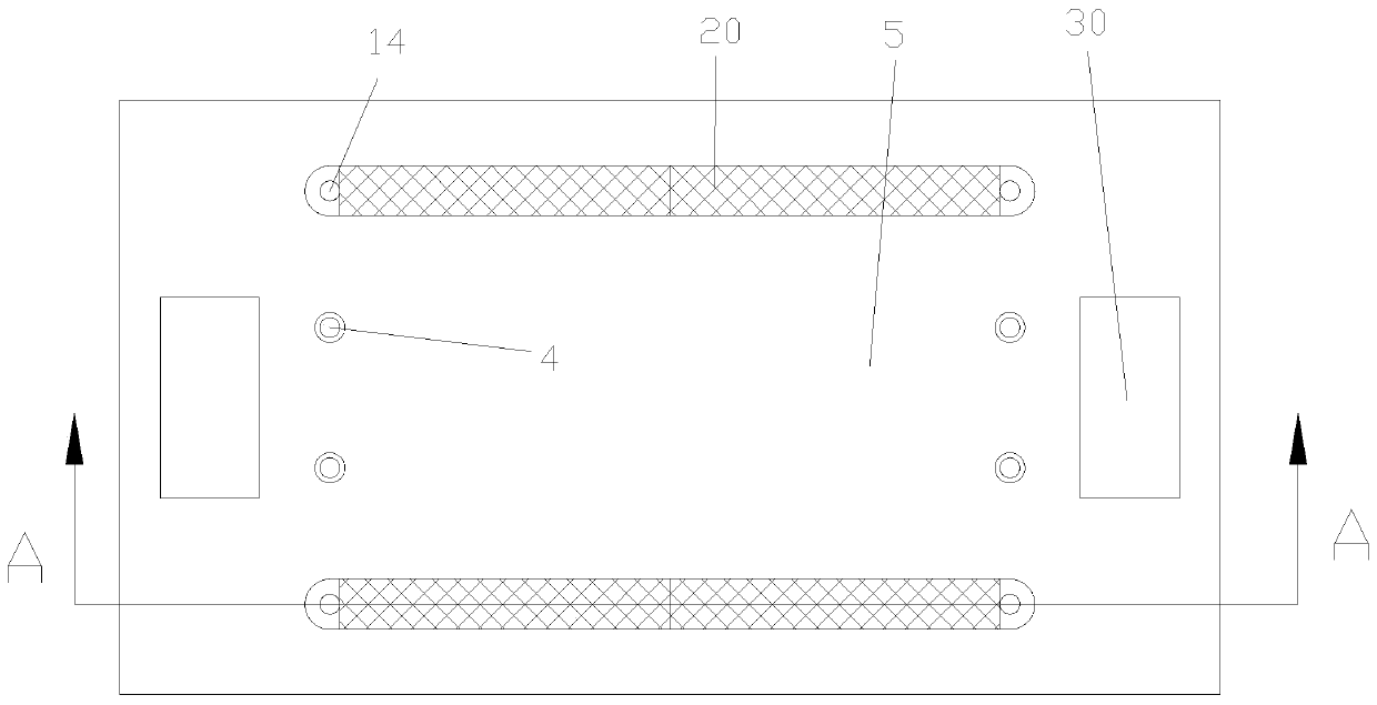 Self-adaptive deceleration strip with road mirage preventing function and using method