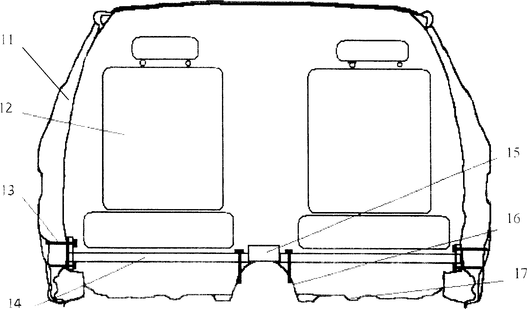 Deformation set for anti-collision on side of manned vehicle, and manned vehicle with the set