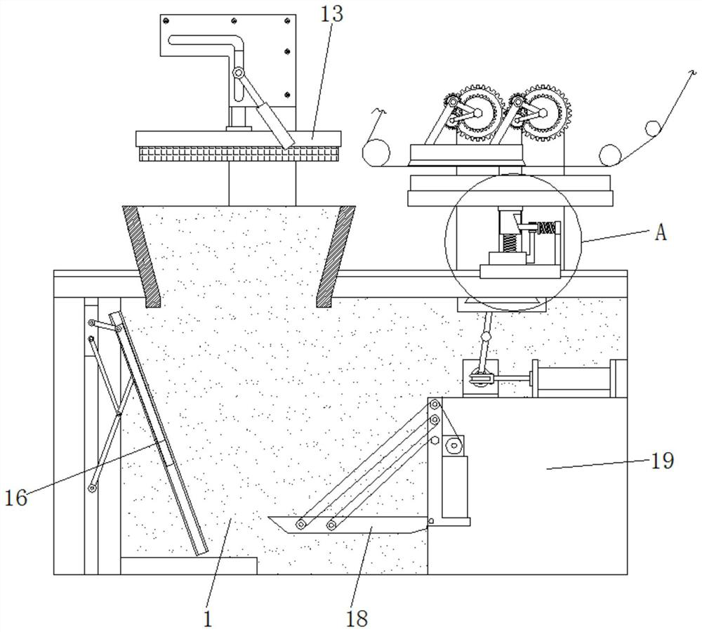 Automobile key film-coating cutting device capable of rapidly completing operation