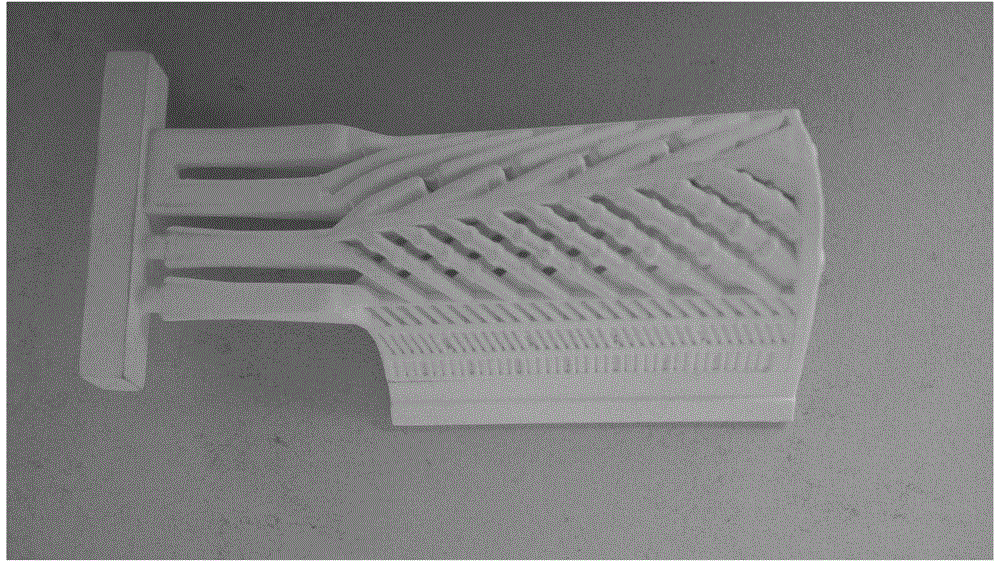 Improved silica ceramic core and preparation method thereof