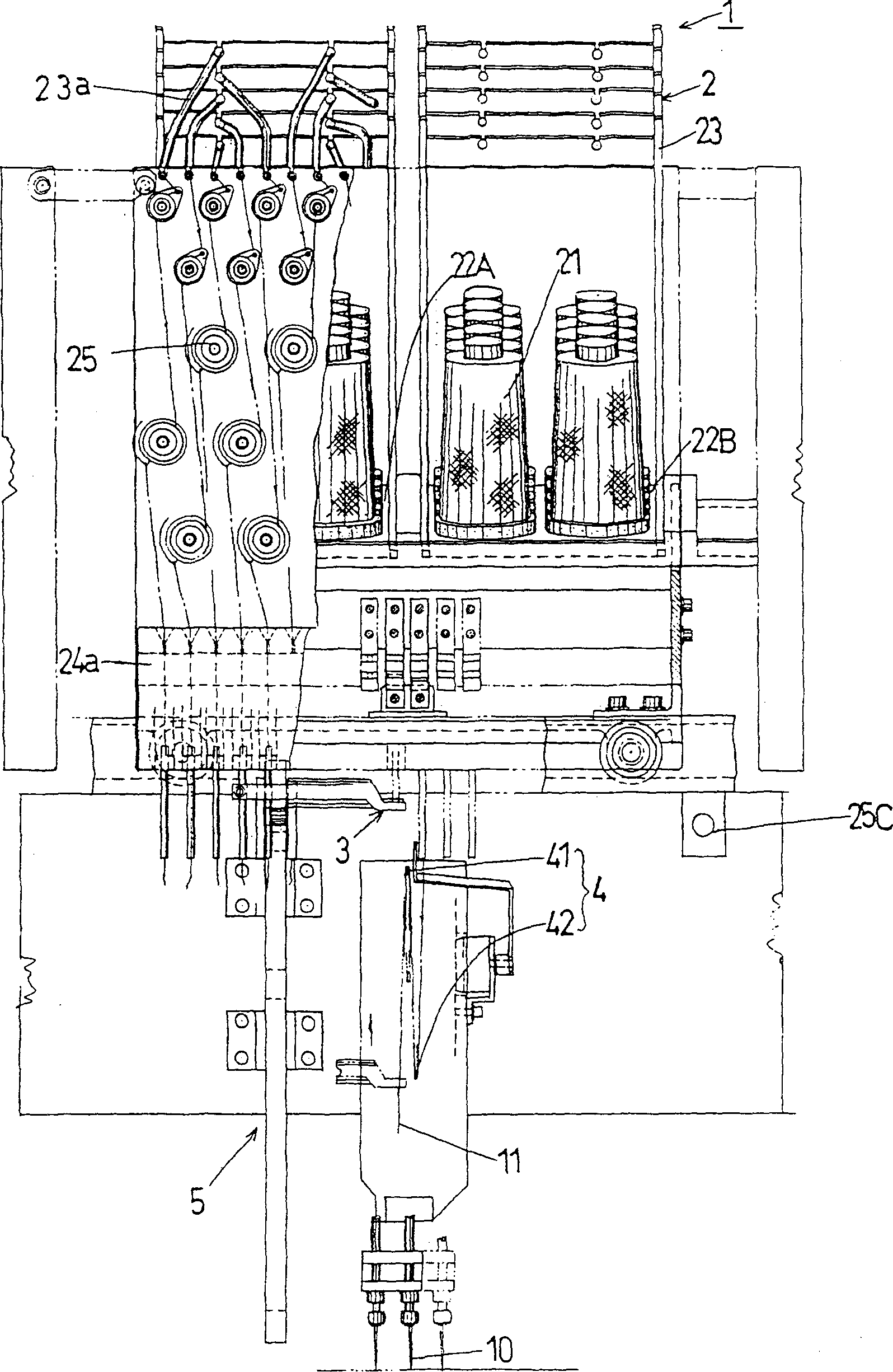 Yarn passing device of sewing machine for embroidery