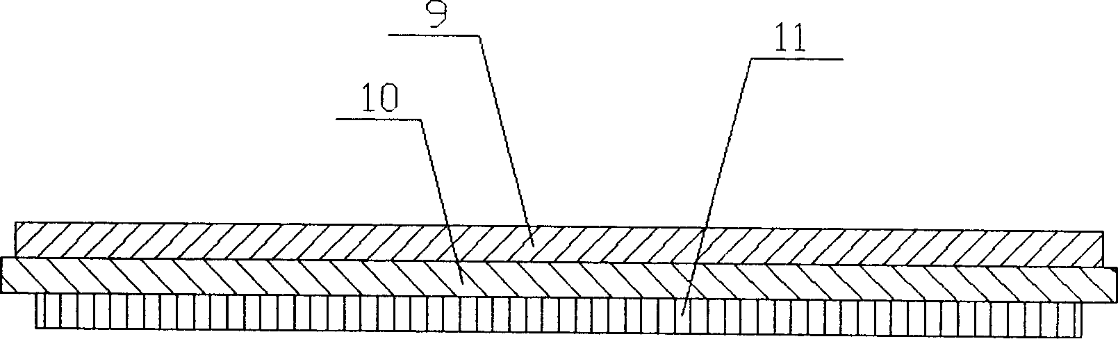 Electrostatic force driven apparatus for testing resonant one-way flexural-tensile fatigue of microstructure