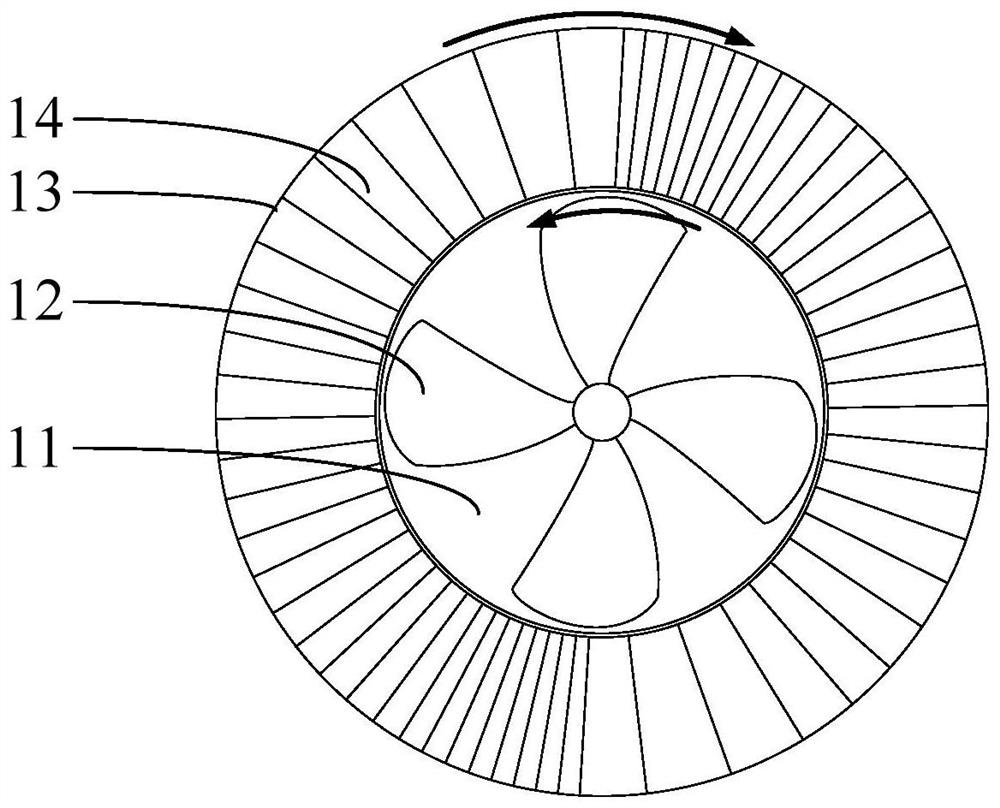 Cleaning assembly capable of effectively saving water and achieving efficient cleaning and cleaning method